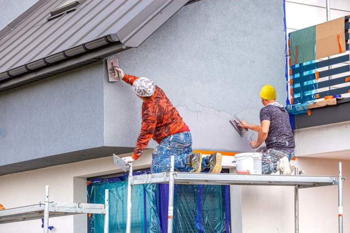 Application d'enduit sur mur extérieur Nice